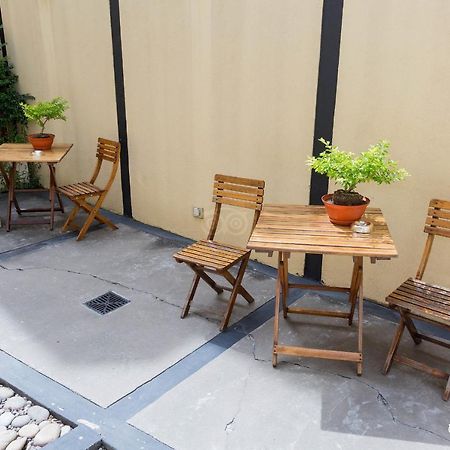 Uriburu 1756 By Ayres Apartments Recoleta Buenos Aires Exterior photo